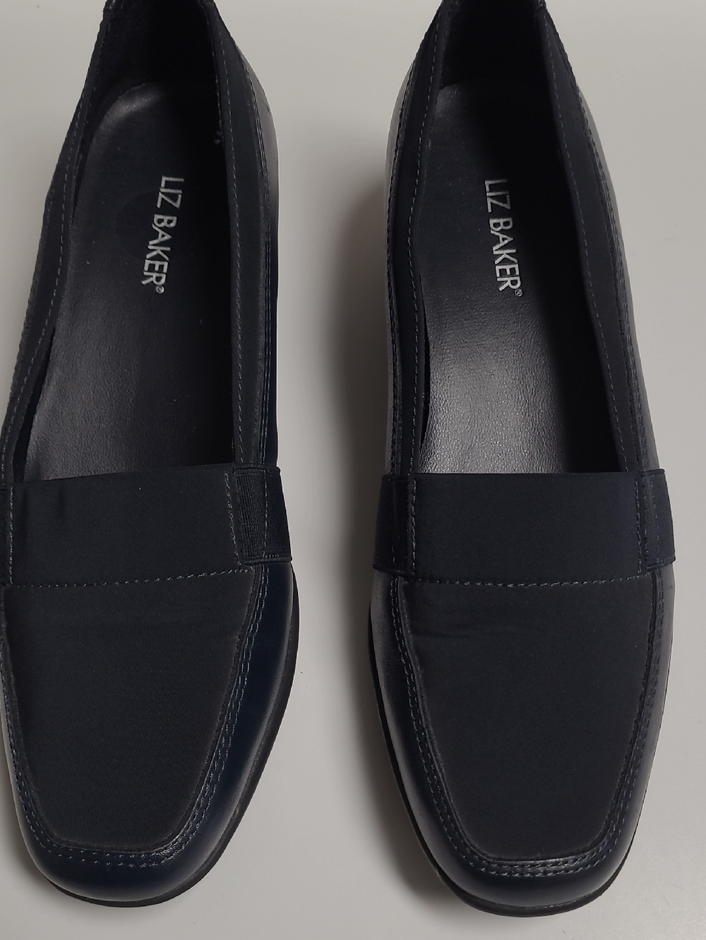 Liz Baker Navy Leather Slip-On Loafers - Size 6.5